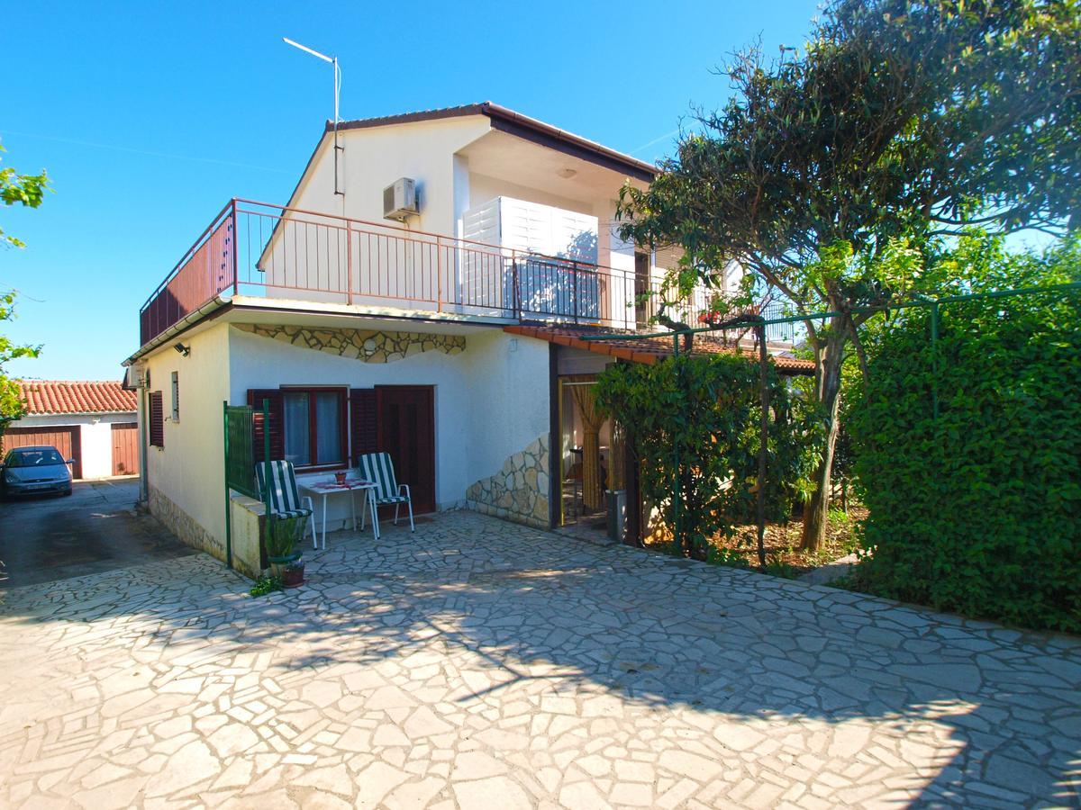 Apartments Luciano 1576 Ližnjan Exterior foto